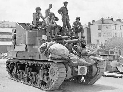 M7 Priest 105 mm Howitzer, Portland 1 June 1944