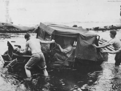 Chained up jeep stuck Cape Gloucester