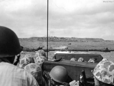Group of 4th Division Marines in an LCVP