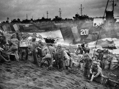 USS LST-807 and LCI(L)-201 Iwo Jima