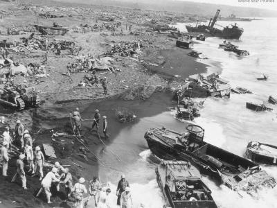 U.S. invasion forces establish a beachhead on Iwo Jima 6