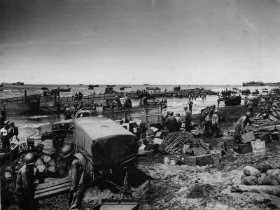 US Invasion Troops on Aitape New Guinea Beach