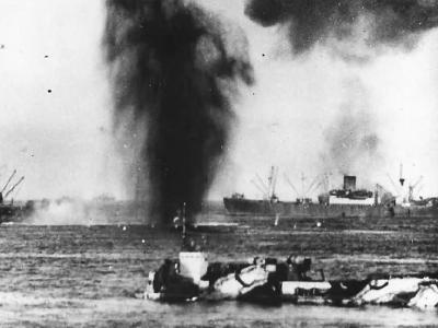 Ships of the naval task force in the Central Philippines under heavy attack by Japanese bombers off Leyte Island