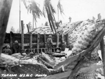 Marines in action Battle of Tarawa 4