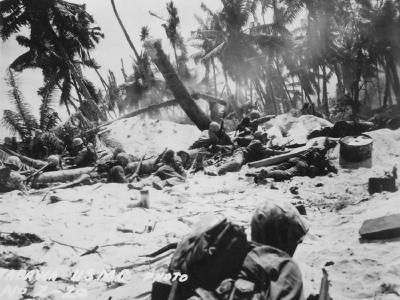 Marines in action Battle of Tarawa