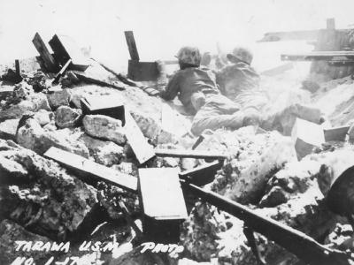 marine machine gun in action Tarawa 1943