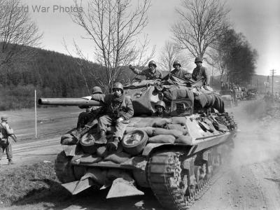 M10 of 644th Tank Destroyer Battalion with hedgerow cutting devices Olpe, Germany