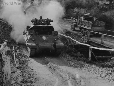 M10 advancing in Acquafondata Area Italy 1944