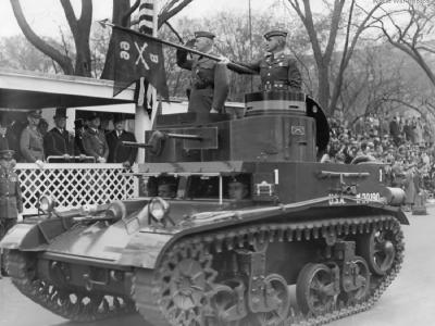 M2A2 tank passes in review by President Roosevelt 1938