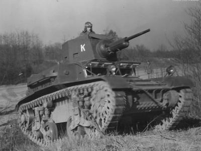 M2A4 light tank during maneuvers at Fort Knox in 1941