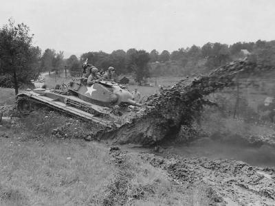 West Point Cadets with M24 at Camp Popolopen 1944