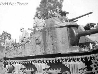 M3 Lee W-3029021 named „Goodbricker”