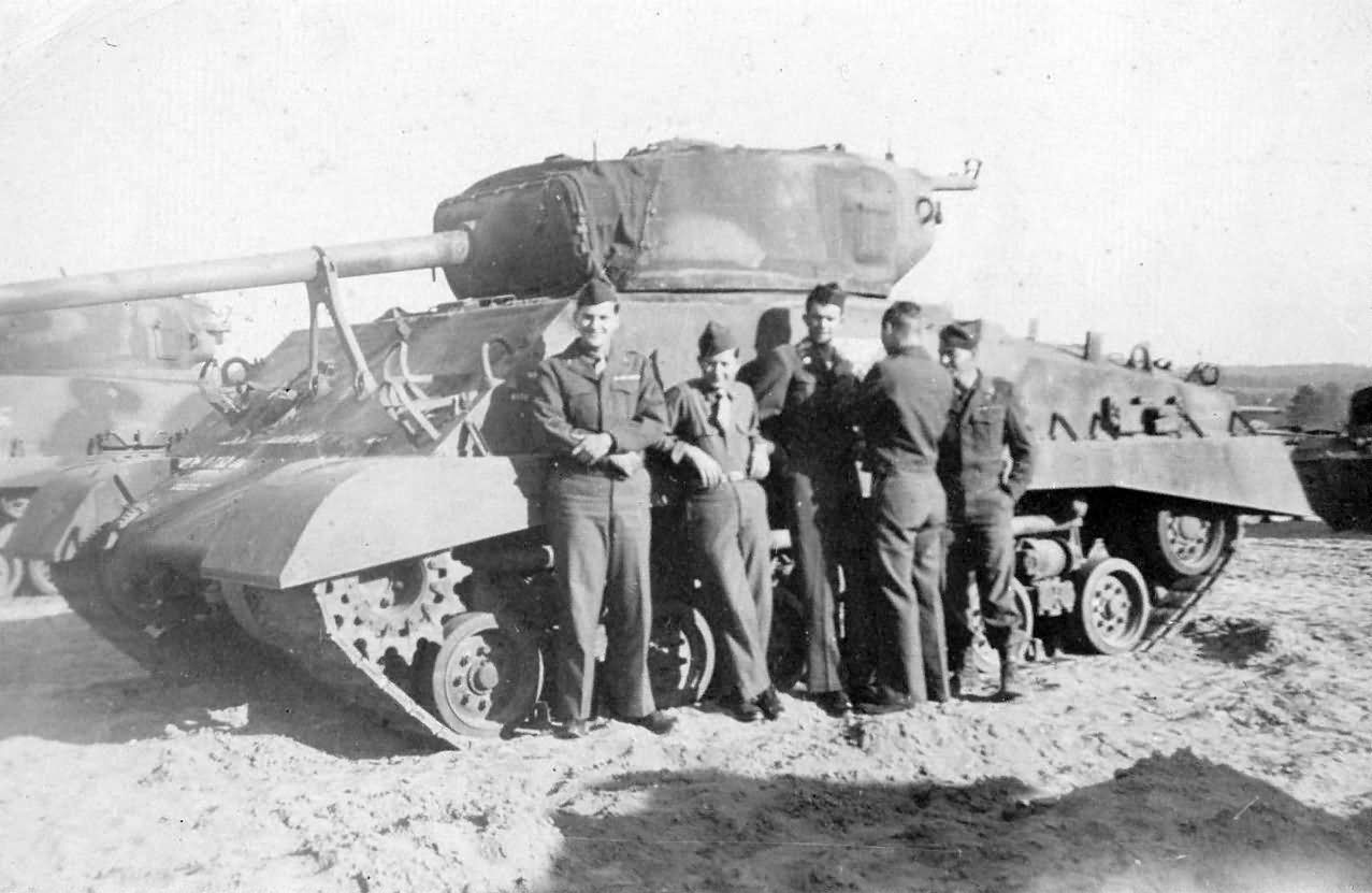 M4A3(76) HVSS Sherman Tank with Track Skirts Late War Model