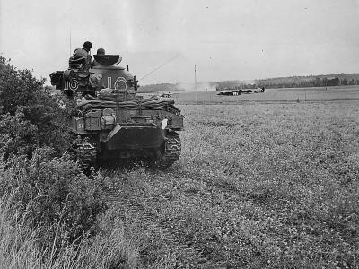 13th/18th Royal Hussars M4 Sherman Tank Balaclava in Action 1944