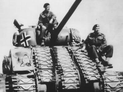 German M4 Sherman Firefly front view