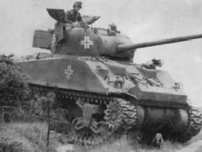 German M4 Sherman Firefly VC 12