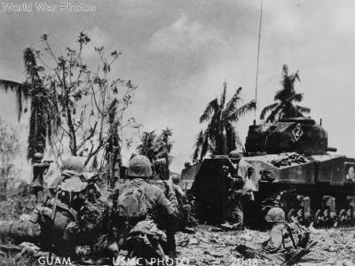 Marine tank M4A2 Sherman