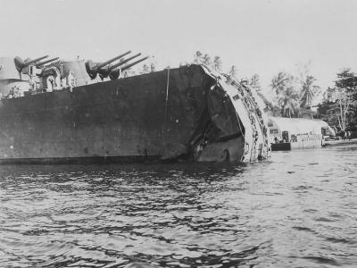 Cruiser USS Honolulu CL-48 lost bow in battle of Kolombangara 1943