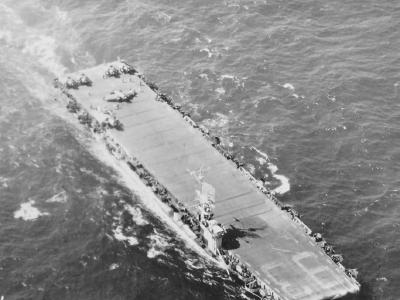 Escort carrier USS Makin Island CVE-93