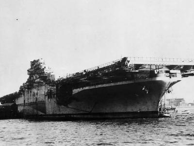Essex Class Aircraft Carrier USS Antietam CV-36 1945