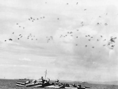Japanese Attack USS Barton DD-722 at Mindoro 1944