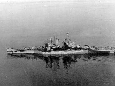 Light cruiser USS Duluth CL-87 in camouflage