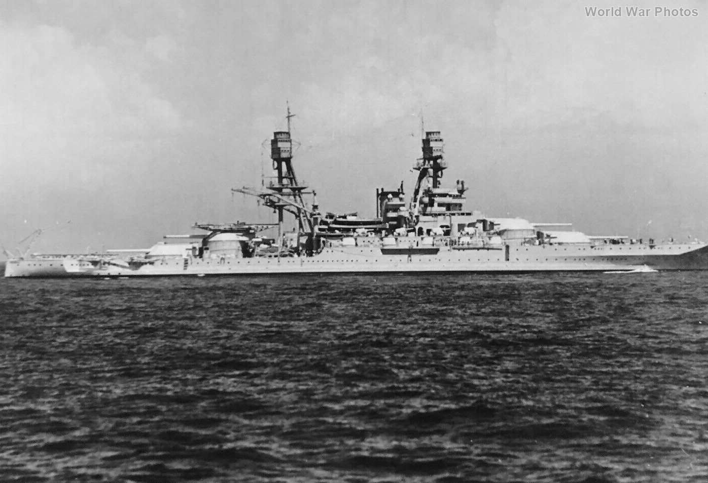 Battleship Uss Arizona 2 World War Photos