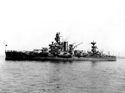 USS Arkansas near New York Navy Yard, 23 September 1942