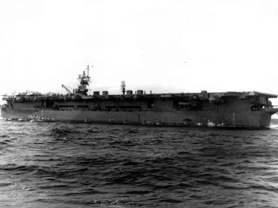 USS Independence underway during World War II