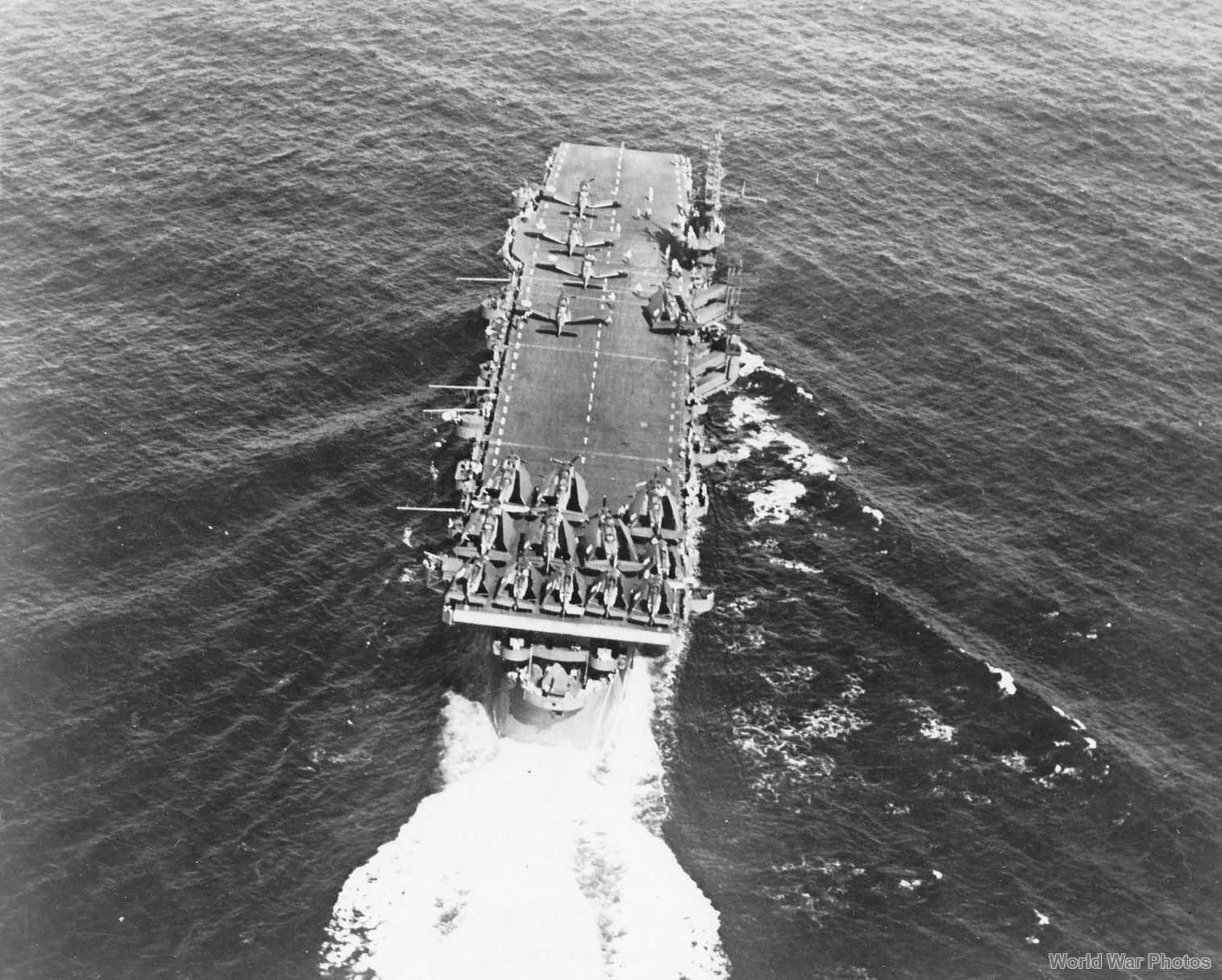 USS Independence aerial view 1943