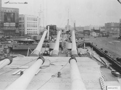 USS Iowa 1943