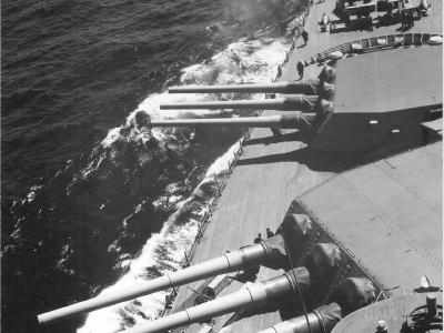 USS Iowa fore turrets