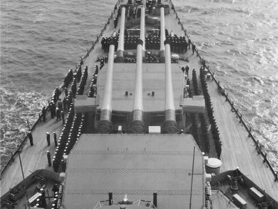 fore turrets of USS Iowa