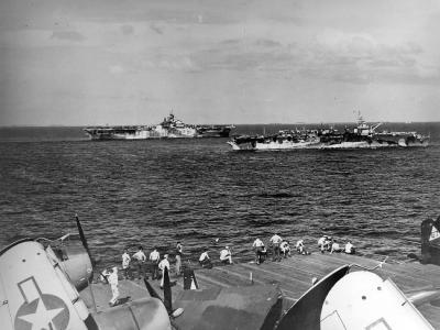 Aircraft carrier USS Langley and USS Hornet (CV-12)