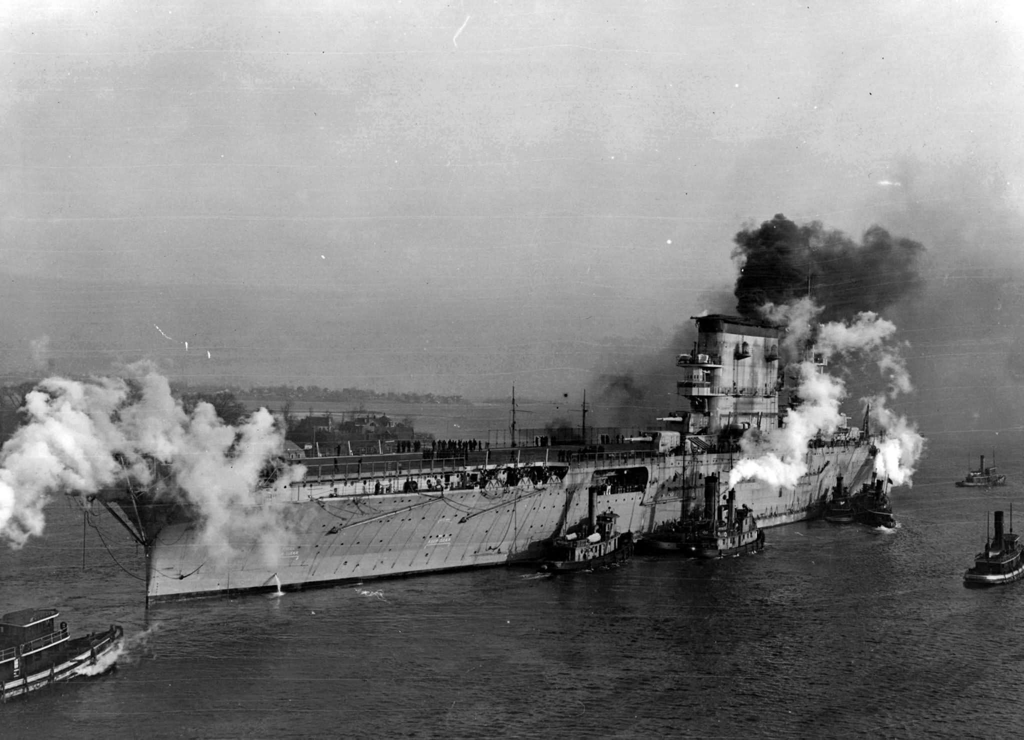 Lexington (CV-2) during transit from the Fore River Shipyard to the Boston Navy Yard 5 January 1928