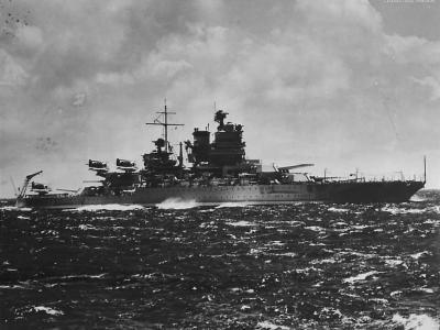 Battleship USS Mississippi at Sea ’42