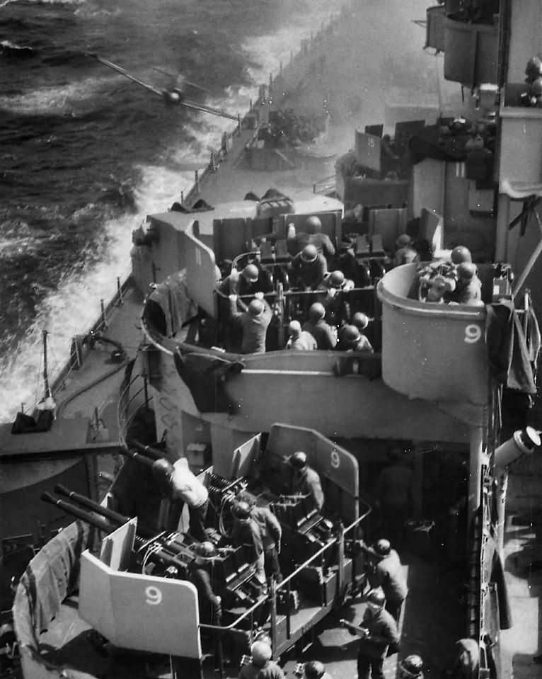 Japanese Zero Kamikaze About to Hit USS Missouri BB-63 off Okinawa 11 April 1945