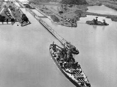 USS Missouri Panama Canal 1945