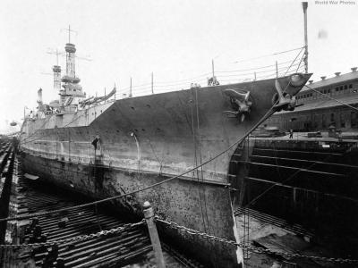 USS New Mexico bow view in dry-dock at the GE Co. 10 June 1918