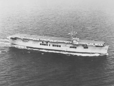 USS Sangamon CVE-26 escort carrier