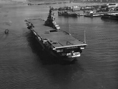 USS Ticonderoga (CV-14)