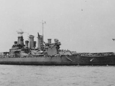 USS Washington BB-56 broadside