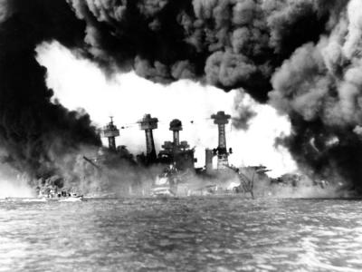 Battleships USS West Virginia and Tennessee – Pearl Harbor on 7 December 1941
