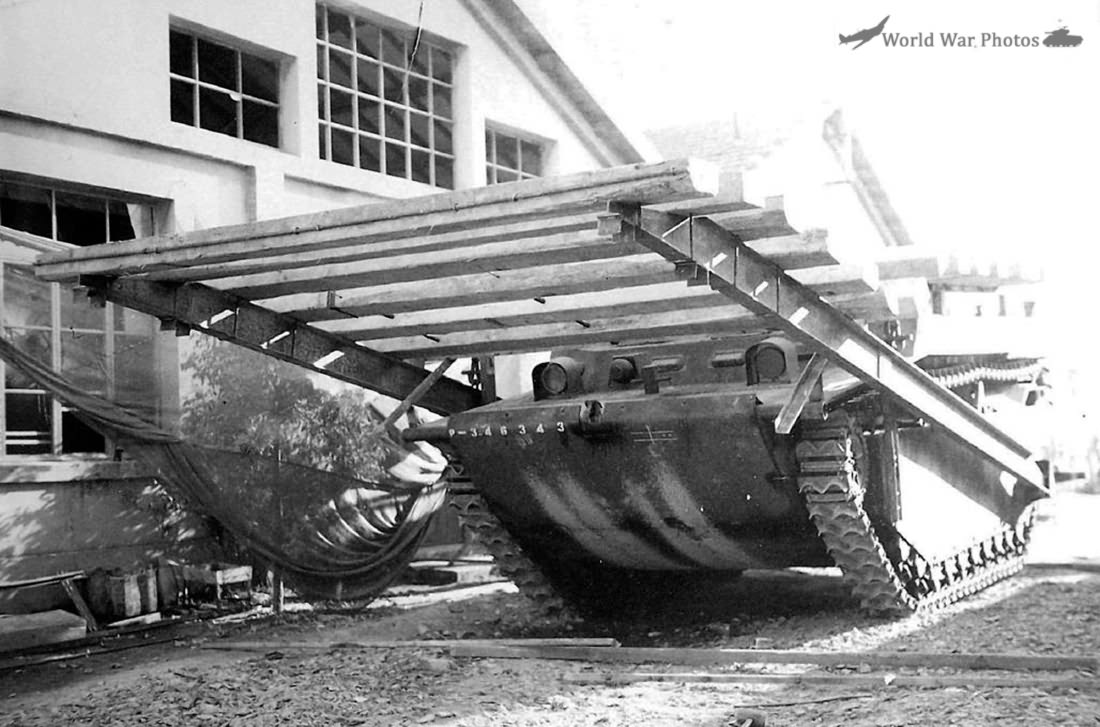 LVT-4 Doodlebug italy 1945