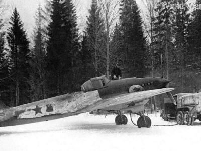Ilyushin Il-2 refueling