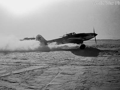 Il-2M take off
