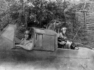 crew of an Il-2