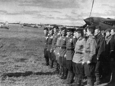 IL-2s of the 15 GShAP July 1944