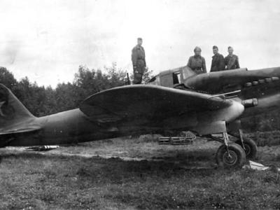 Damaged Il-2 from 872 ShAP