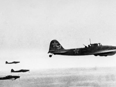Il-2 over Konigsberg April 1945